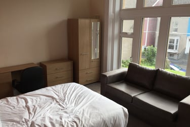 5 bed house, Bryn Road, Brynmill, Swansea, SA20AP - Image 4